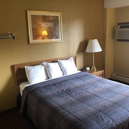 Oyo Hotel Glendive - Yellowstone River מראה חיצוני תמונה