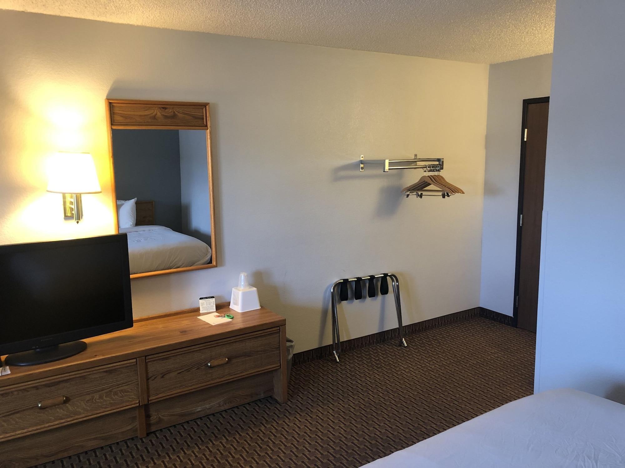 Oyo Hotel Glendive - Yellowstone River מראה חיצוני תמונה
