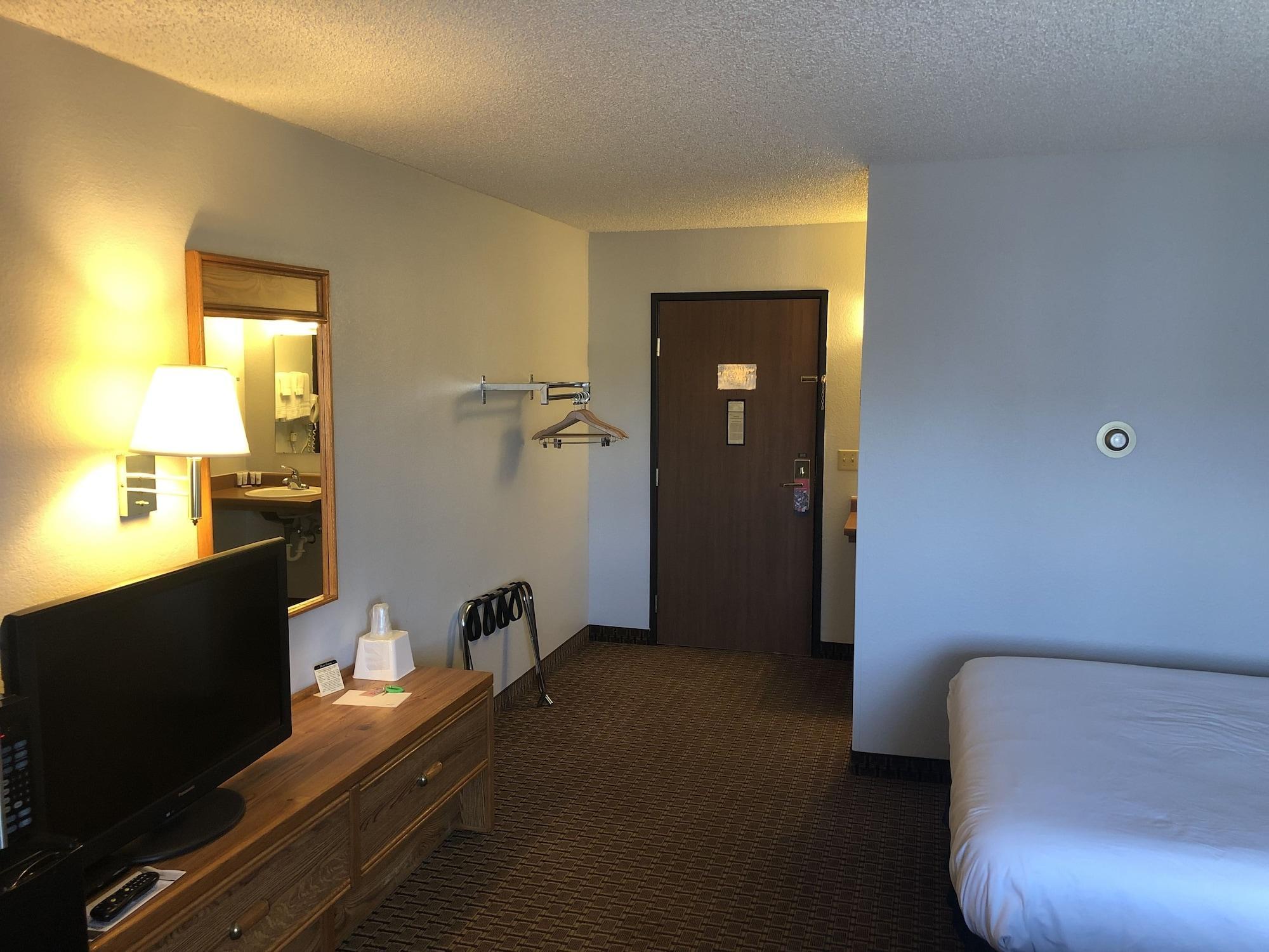 Oyo Hotel Glendive - Yellowstone River מראה חיצוני תמונה
